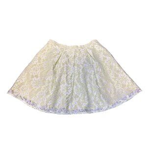NWT Romeo & Juliet Couture Neon Green Lace Skirt w/White Floral Design Size M